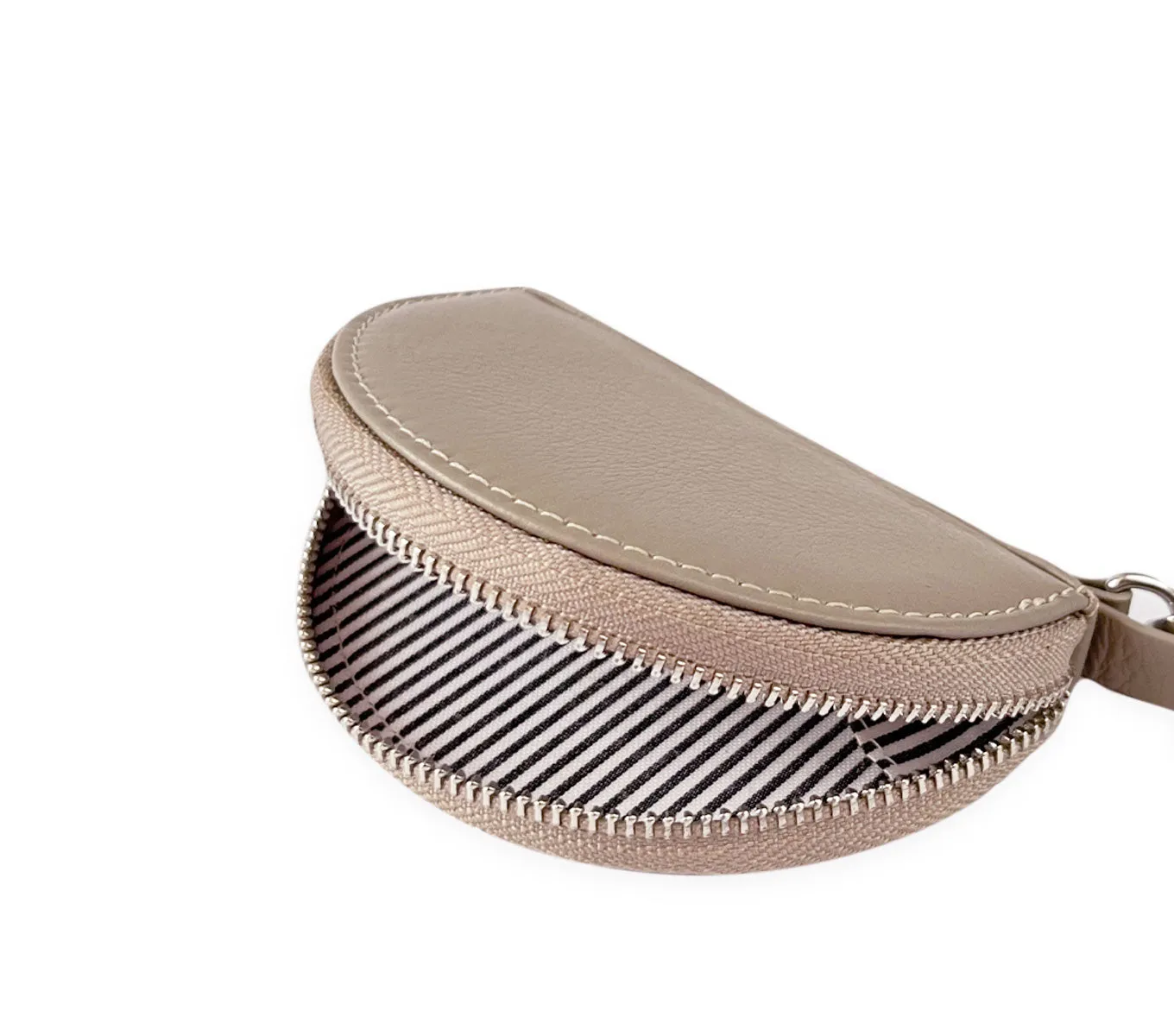 ARC POUCH