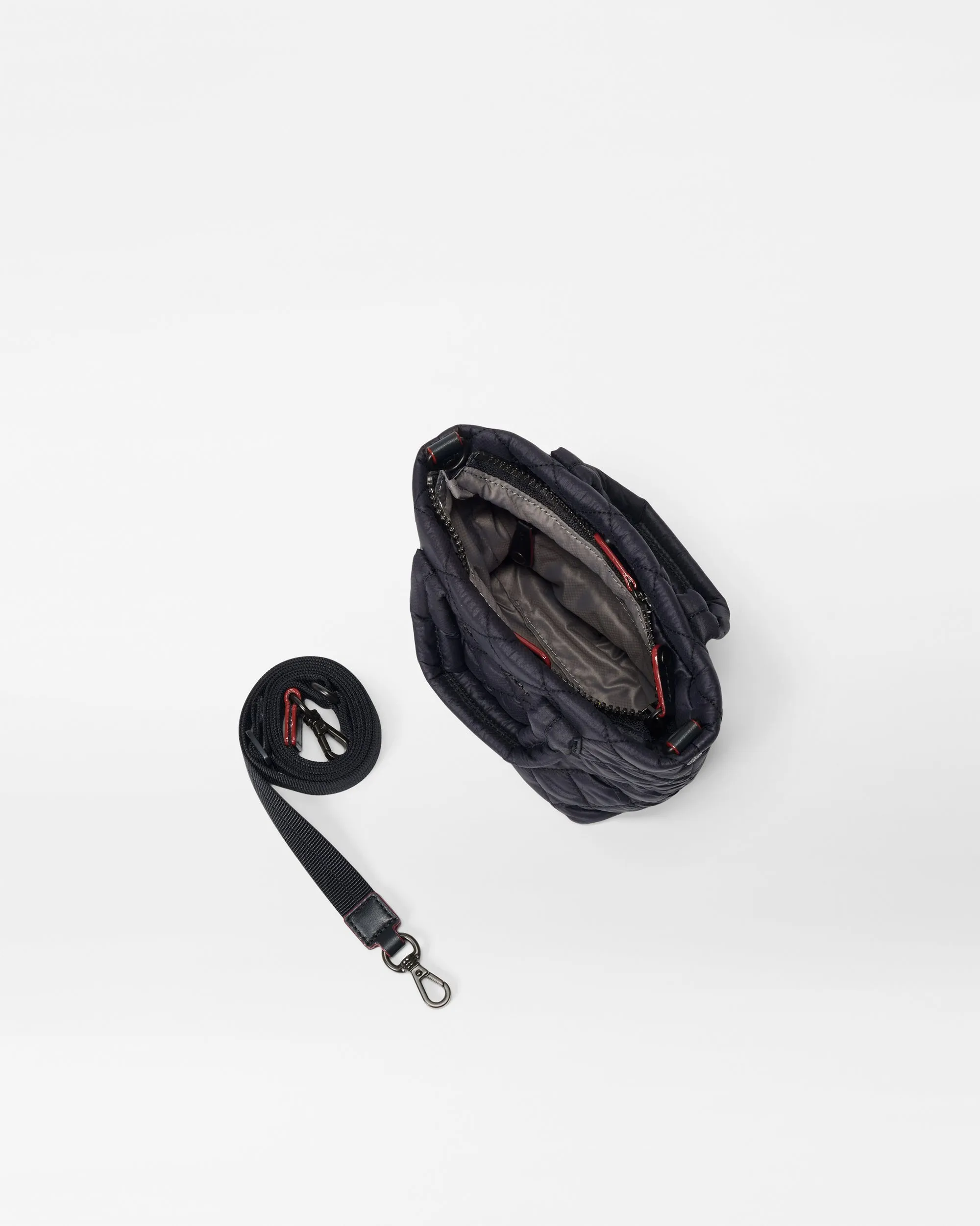 Black Petite Metro Tote Deluxe