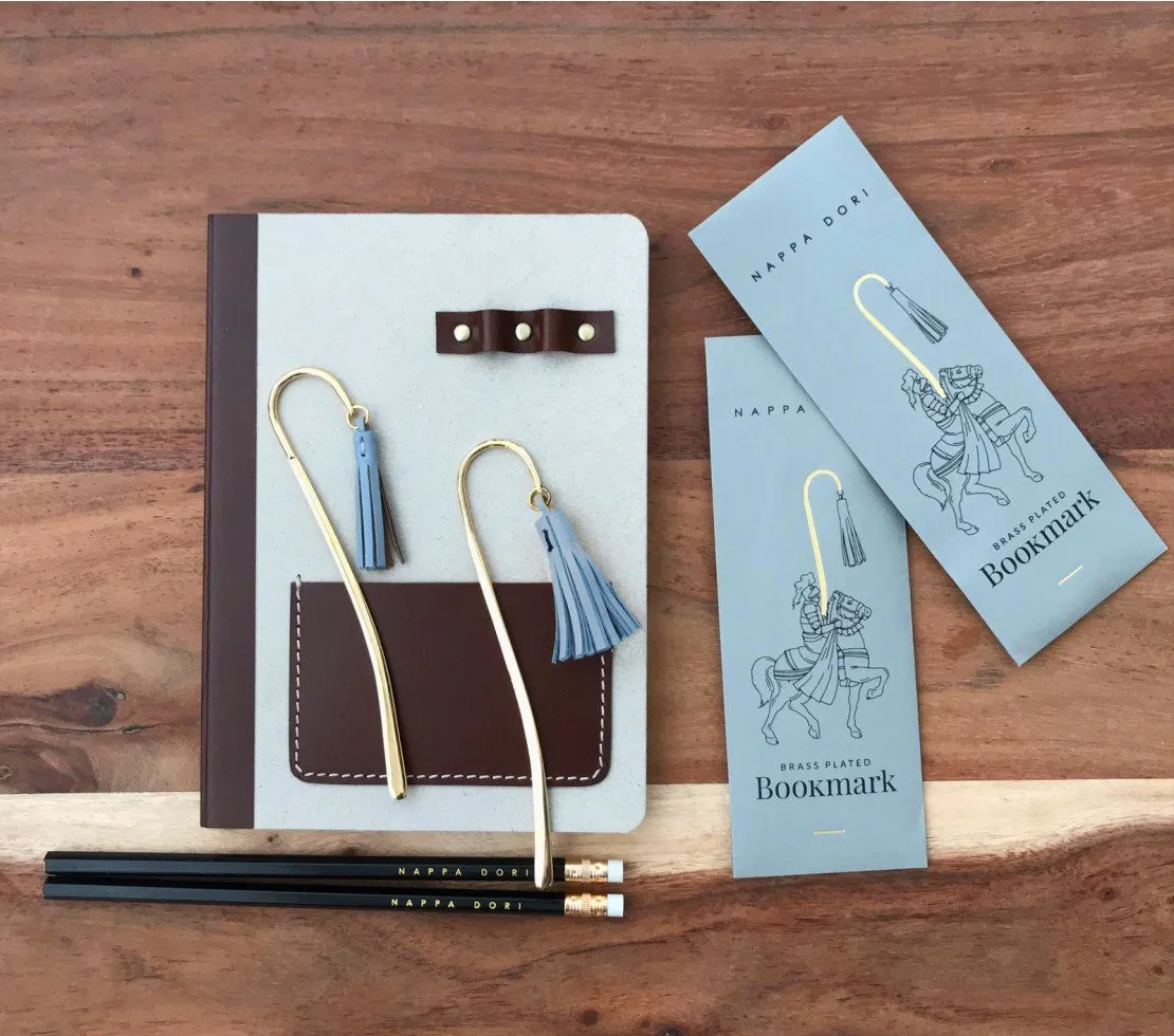 BOOKMARK