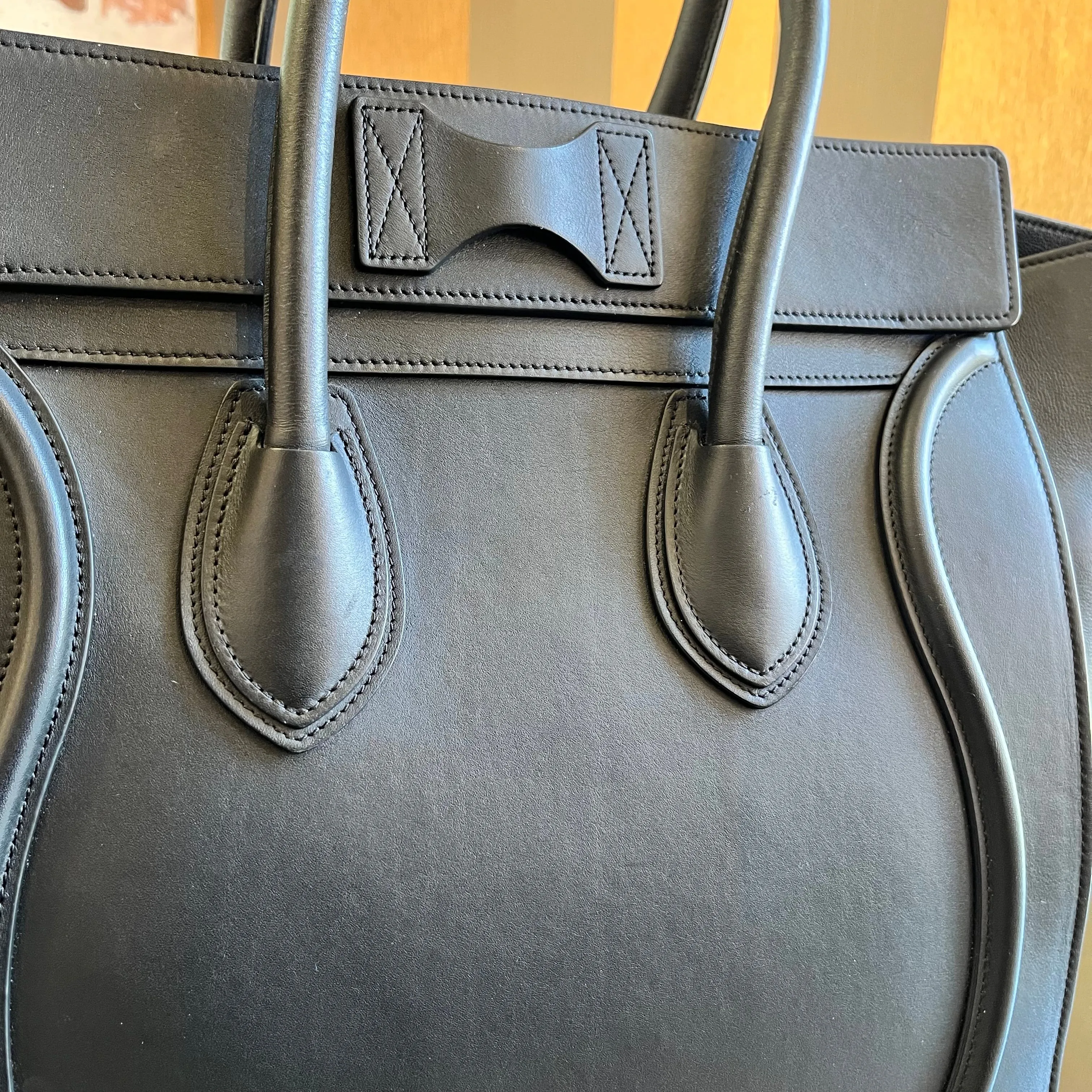 CELINE Luggage Mini Black Smooth Calfskin Leather Tote Bag
