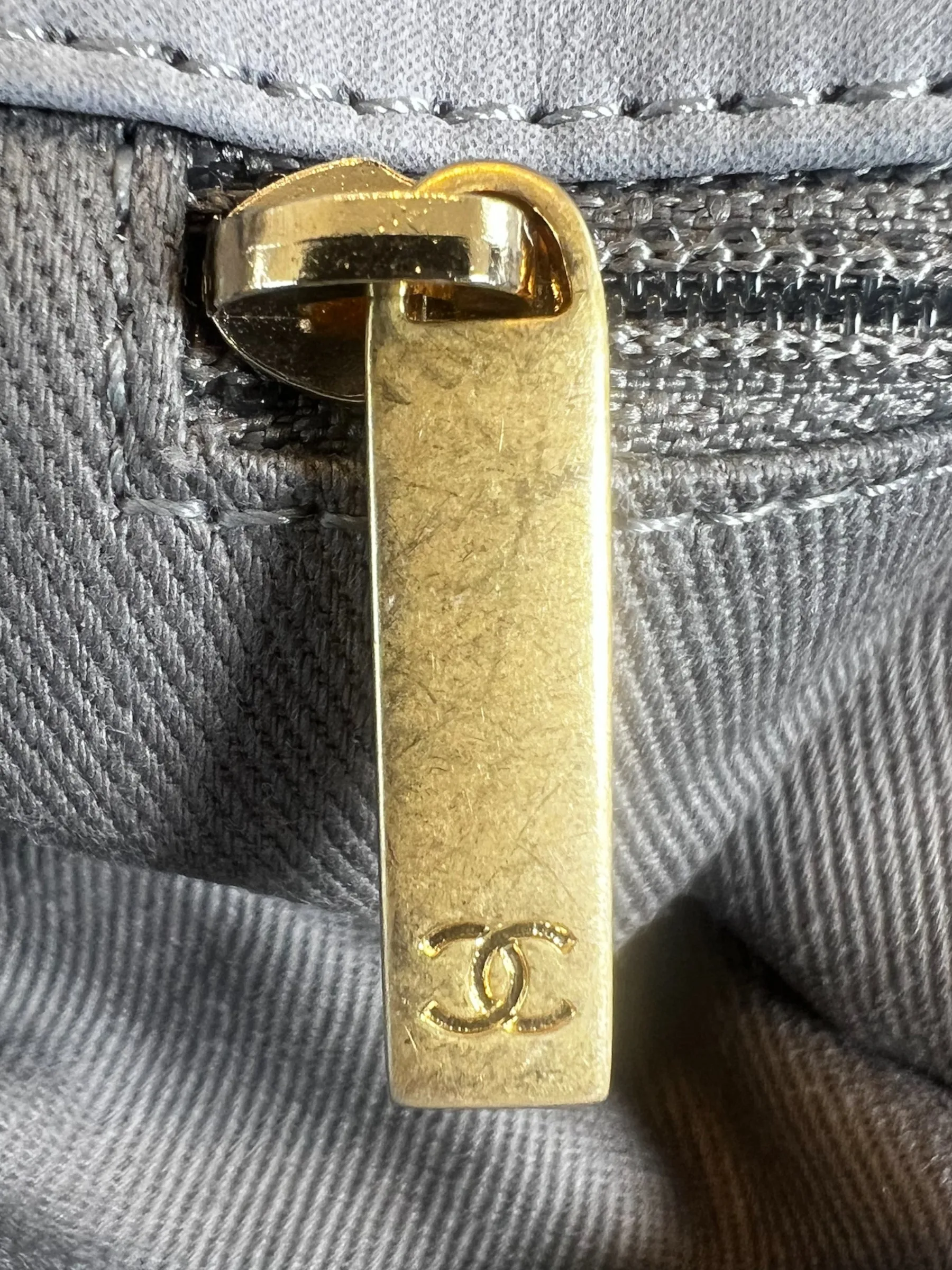 Chanel Powder Grey Quilted Leather Medium Stitch Flap