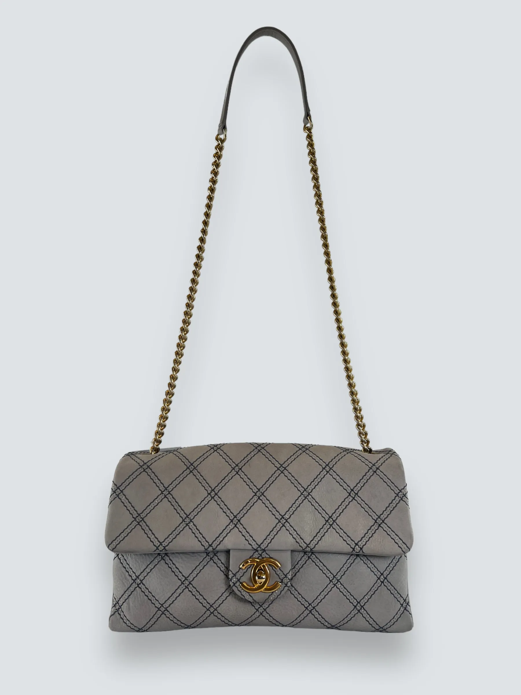 Chanel Powder Grey Quilted Leather Medium Stitch Flap