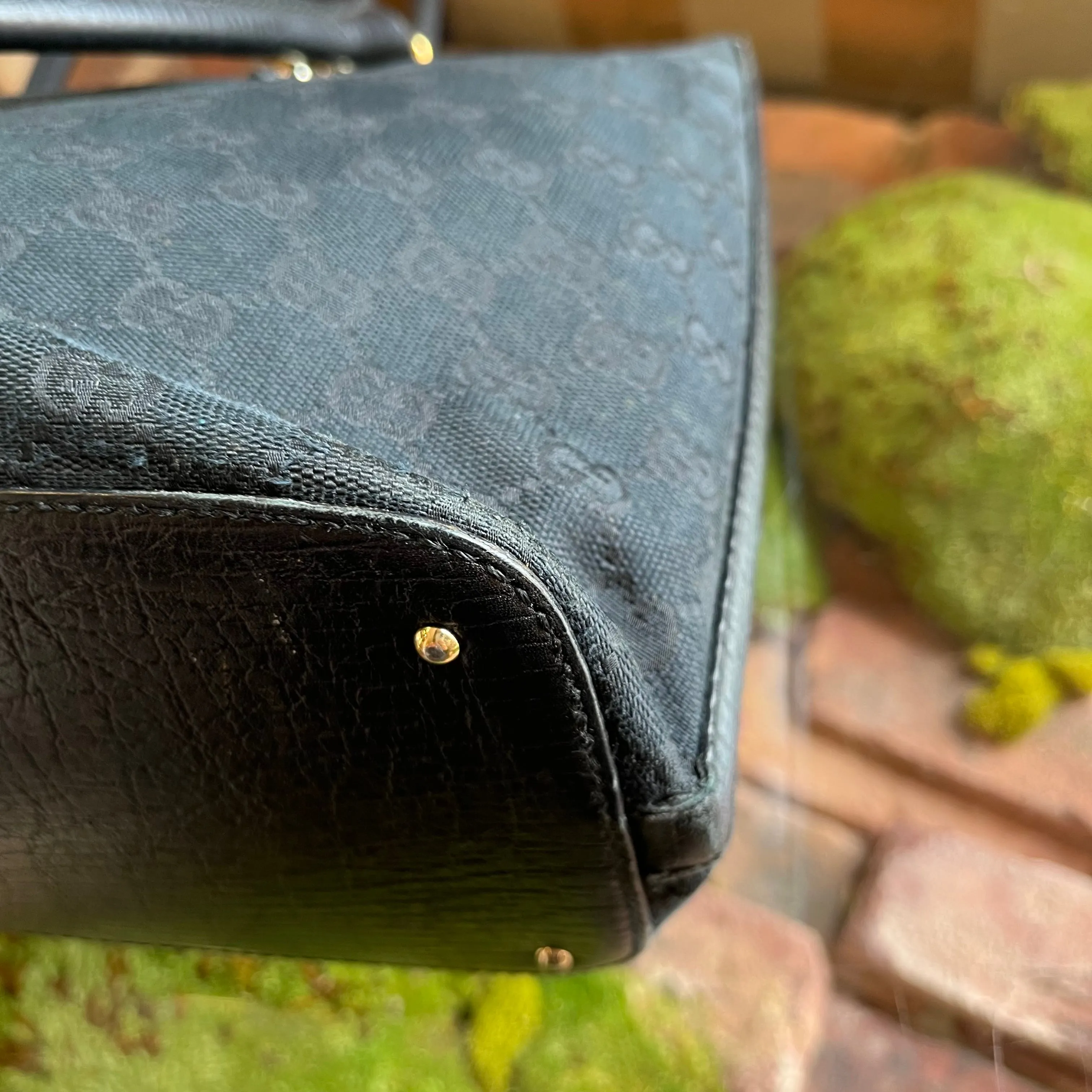 GUCCI Black GG Monogram Horsebit Shoulder Bag