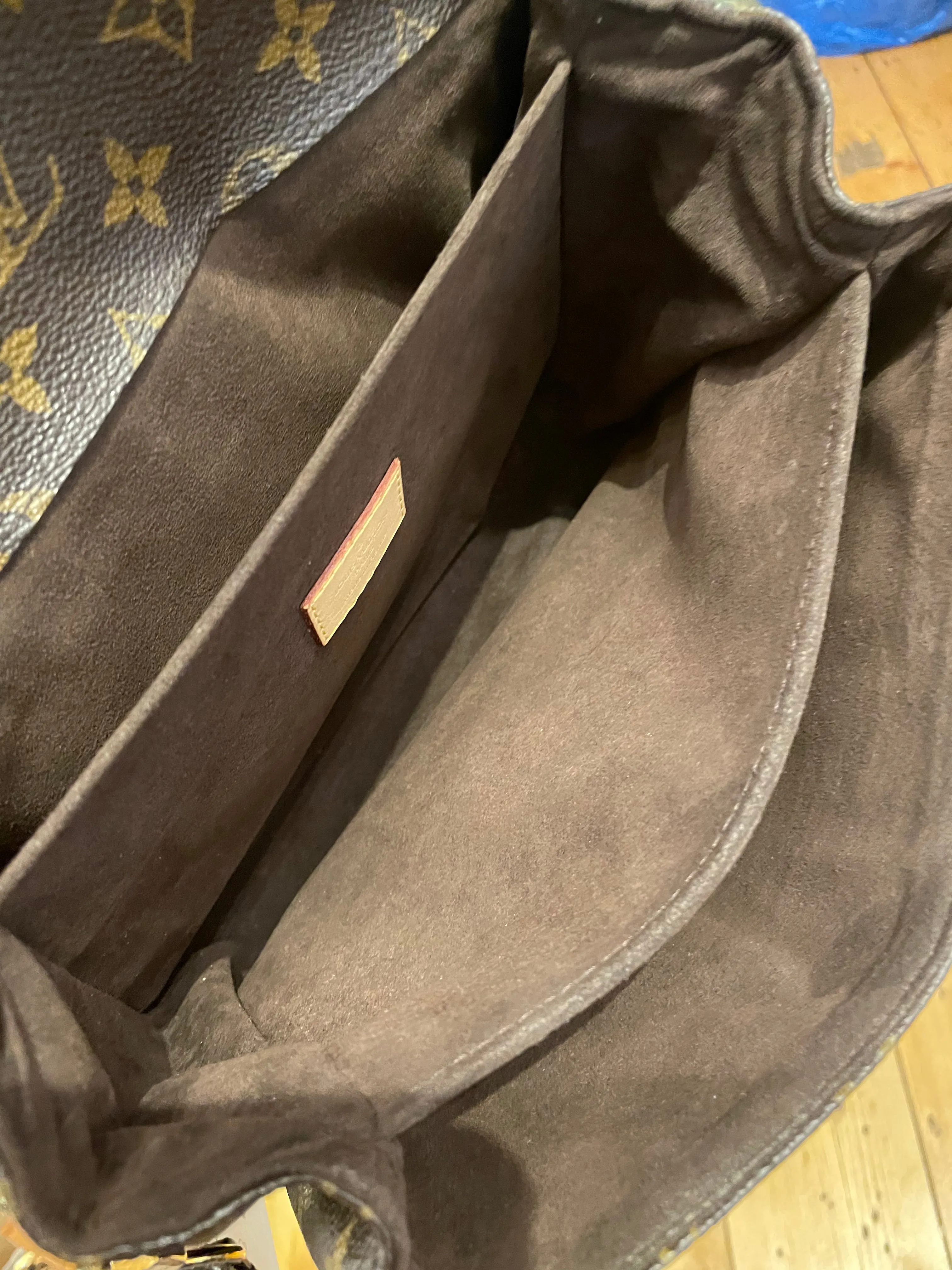 Louis Vuitton Monogram Canvas Pochette Metis