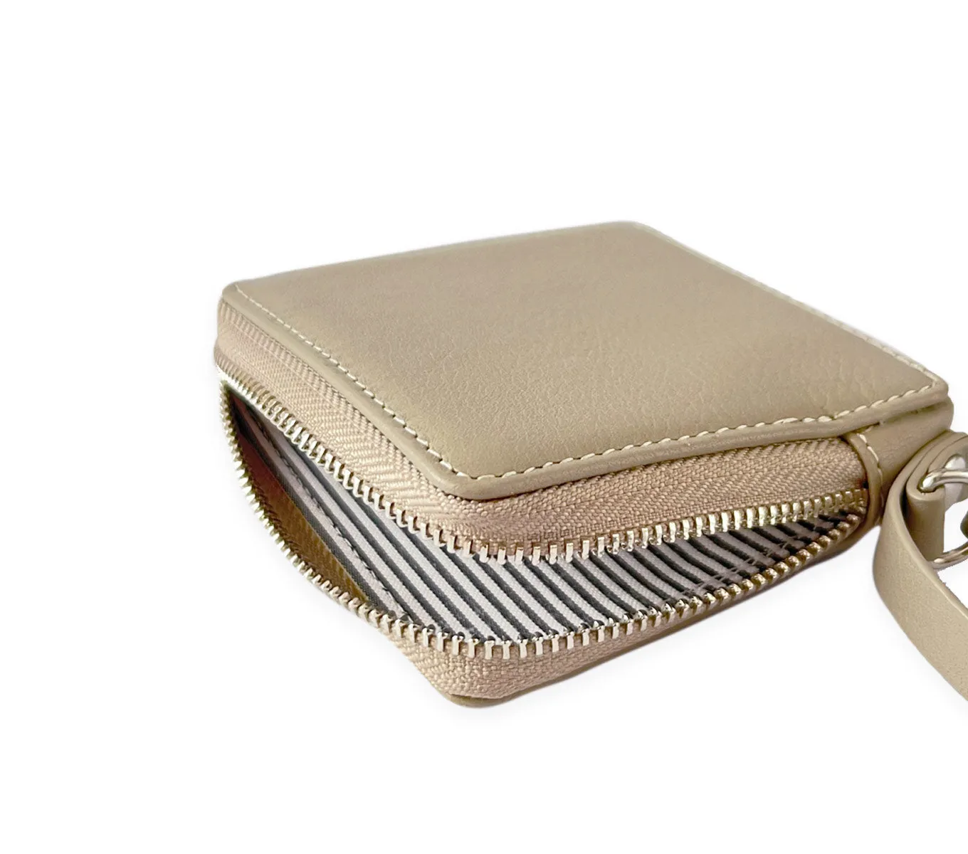 QUADRATE POUCH