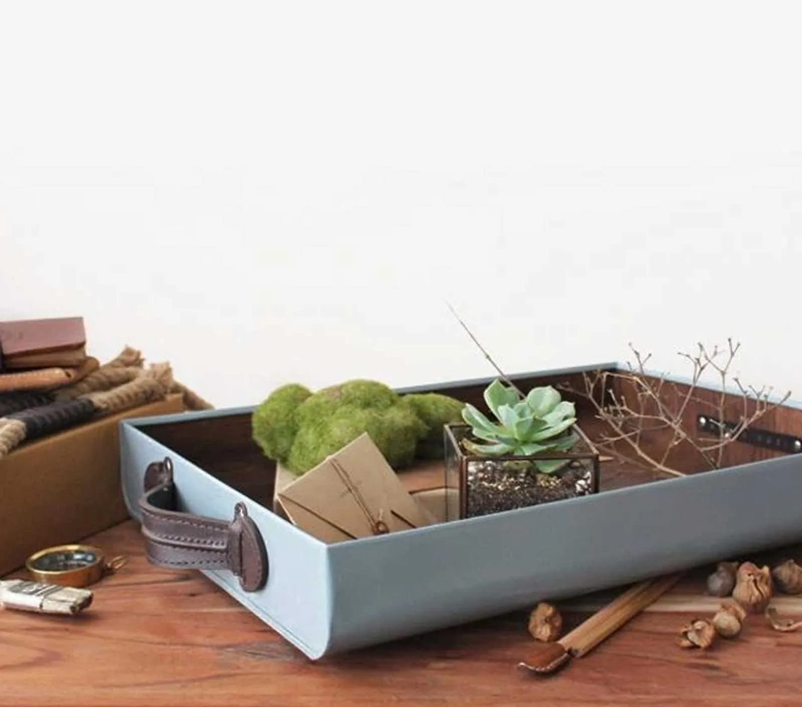 SMALL F TRAY
