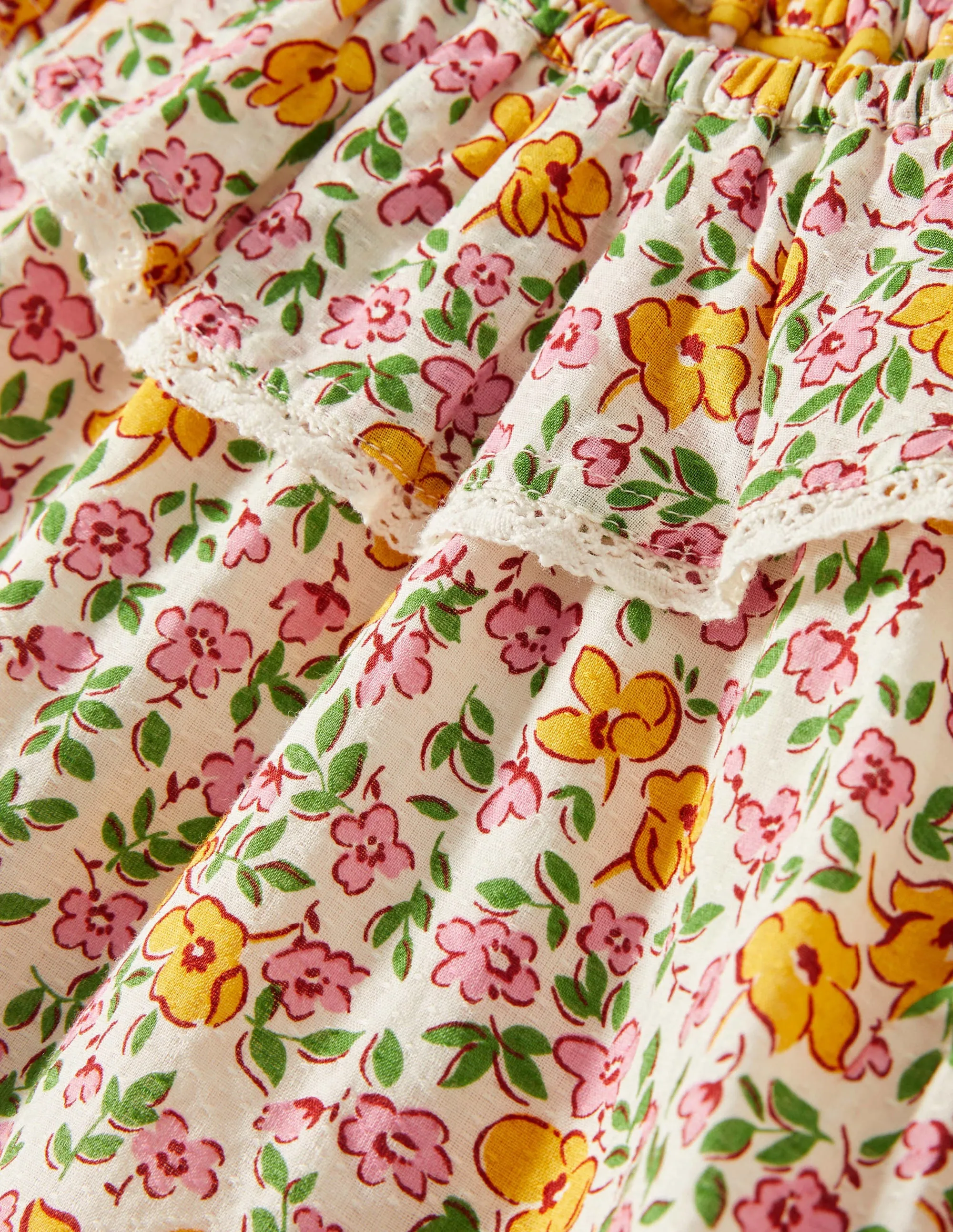Woven Scallop Collar Top-Vanilla Pod Vintage Floral